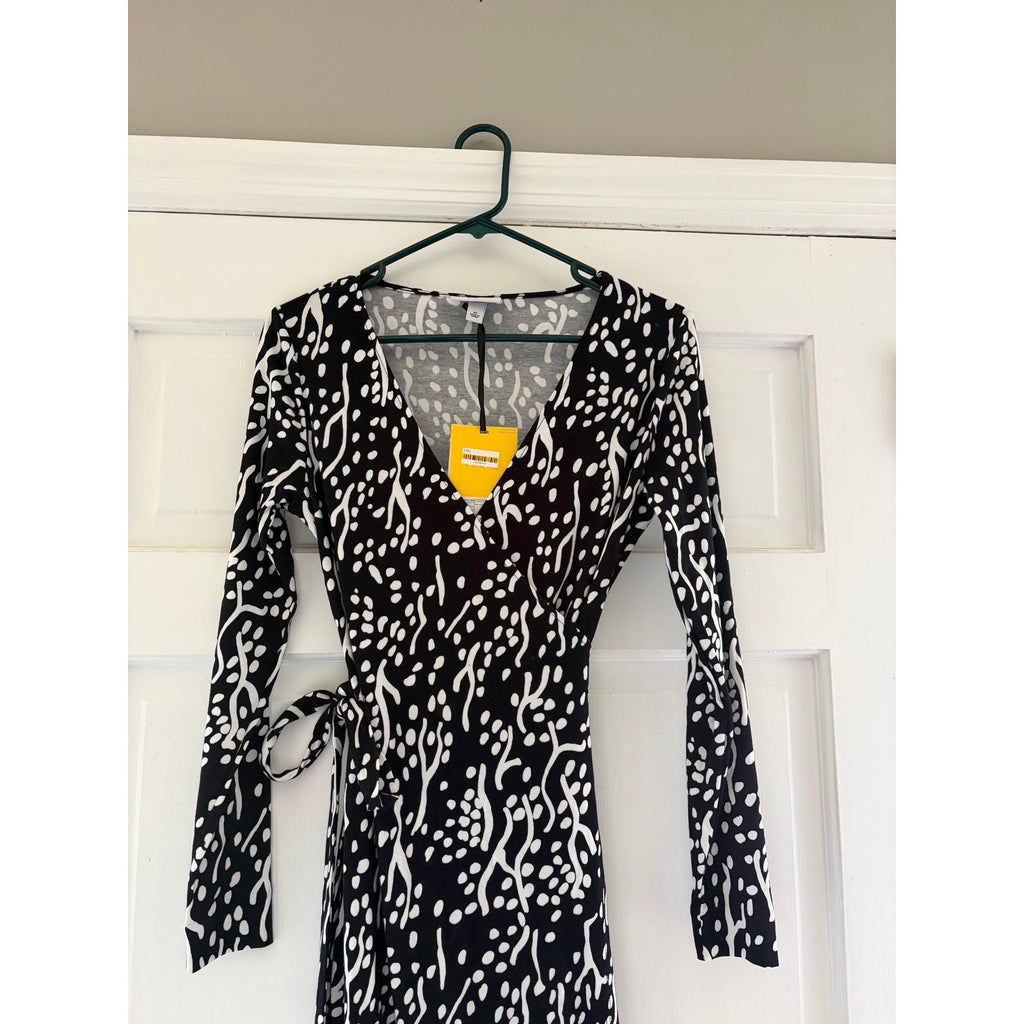NWT Diane von Furstenberg for Target Wrap Midi Dress XS Black White Print